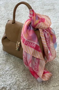 Aedina Scarf