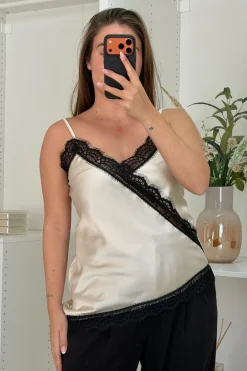 Aeivanka Top