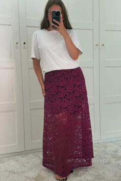 Aejasmin Skirt