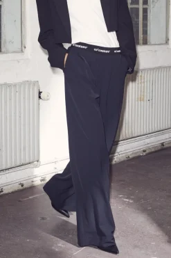 Aminacc Logo Pant