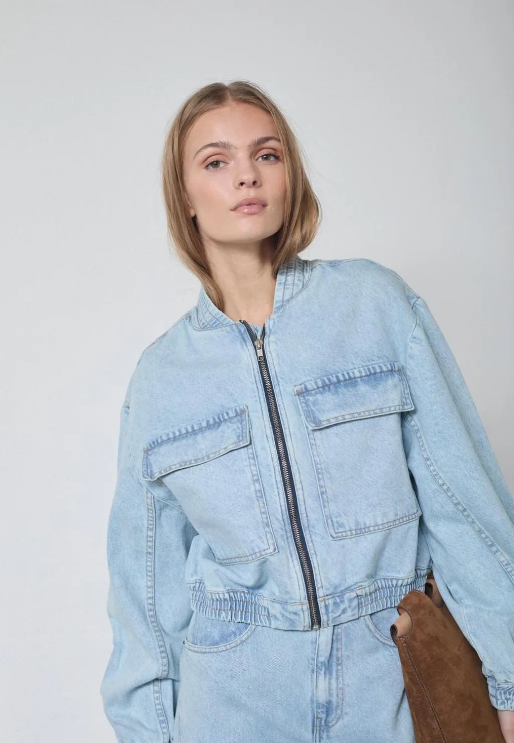 Aronacc Bomber 40038