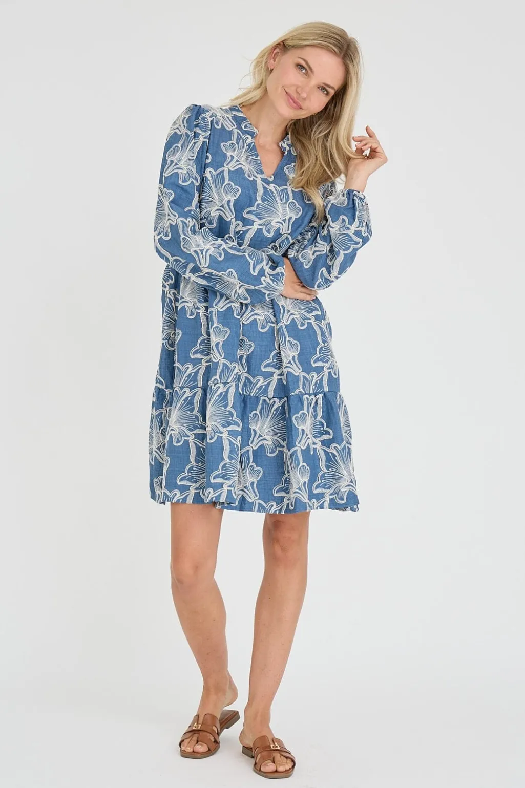 Avadina Dress AV7098