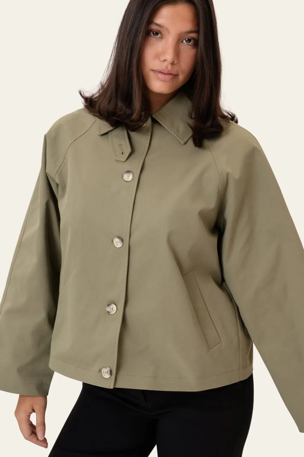 Avaic Short Trenchcoat A2519