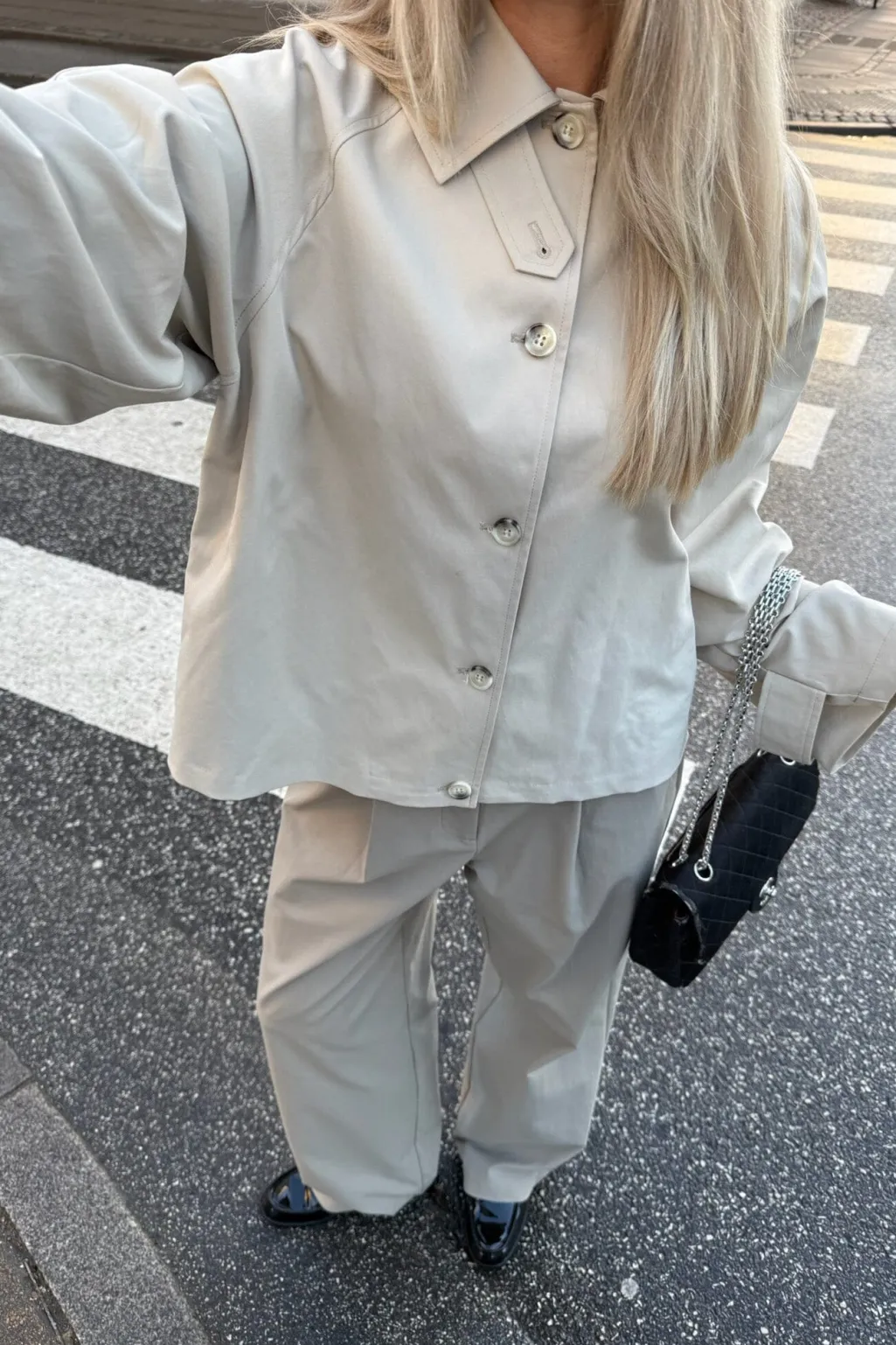 Avaic Short Trenchcoat A23824