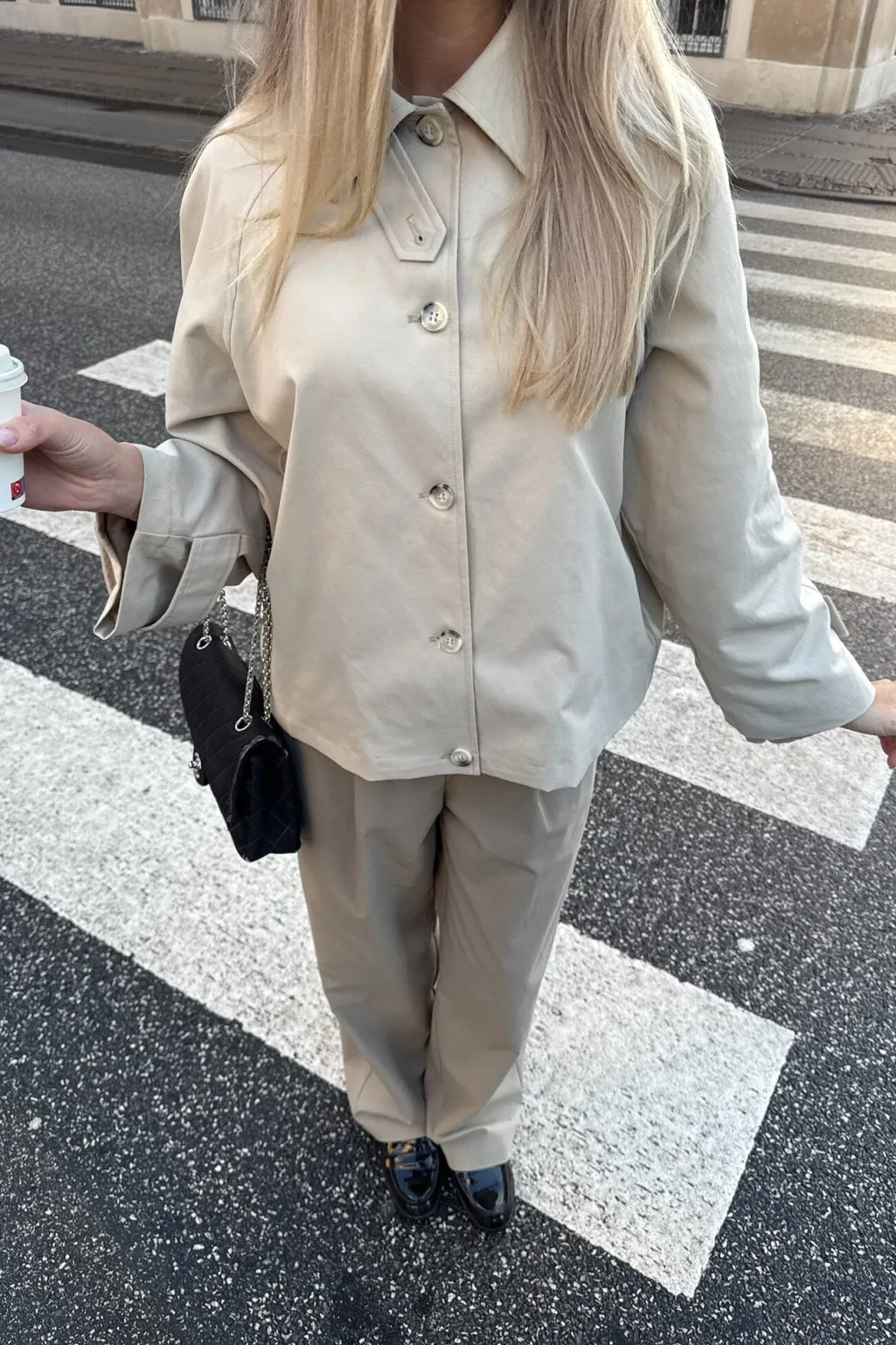 Avaic Short Trenchcoat A23824
