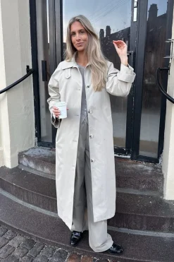 Avaic Trenchcoat A23791