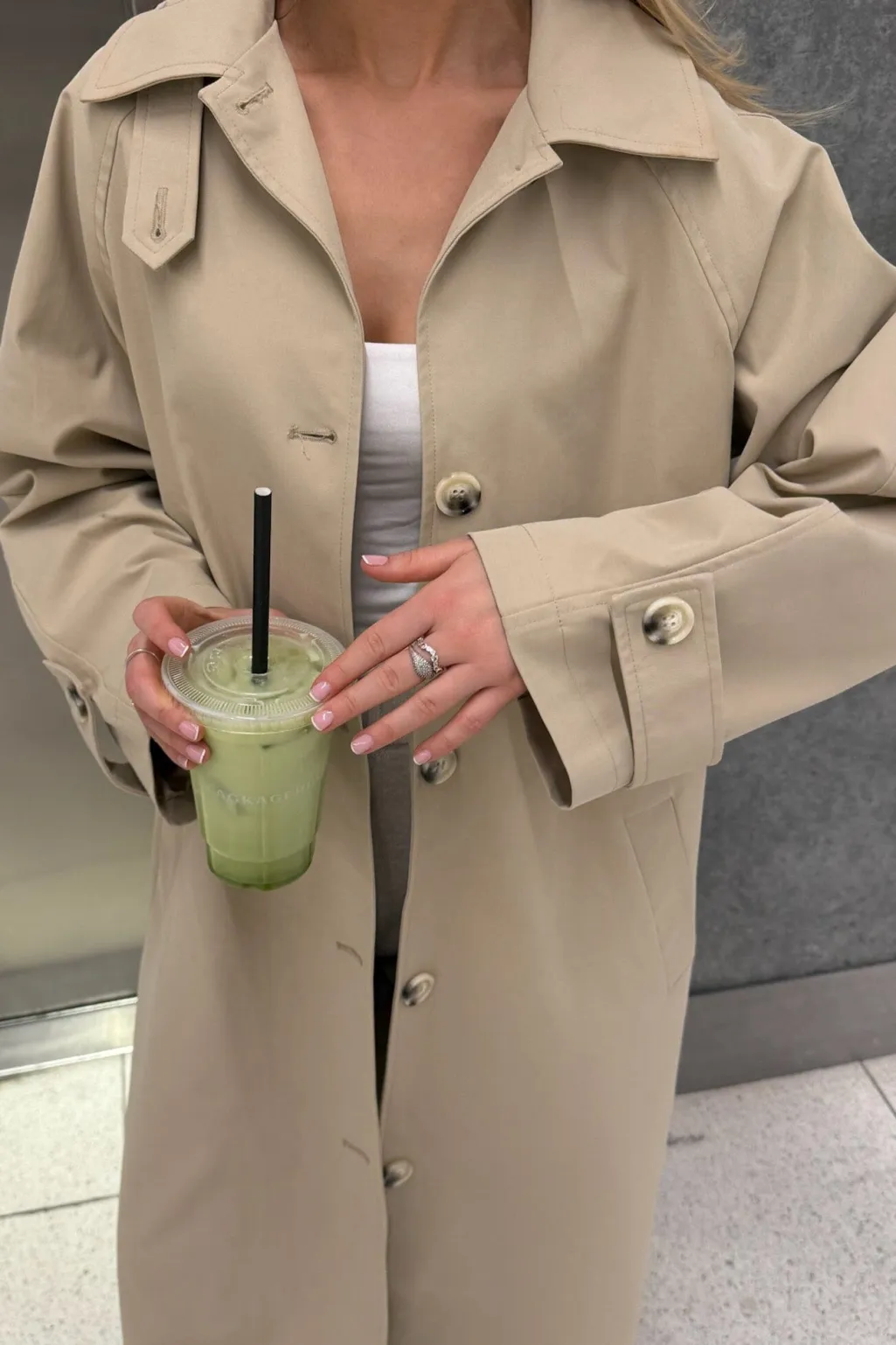 Avaic Trenchcoat A23791
