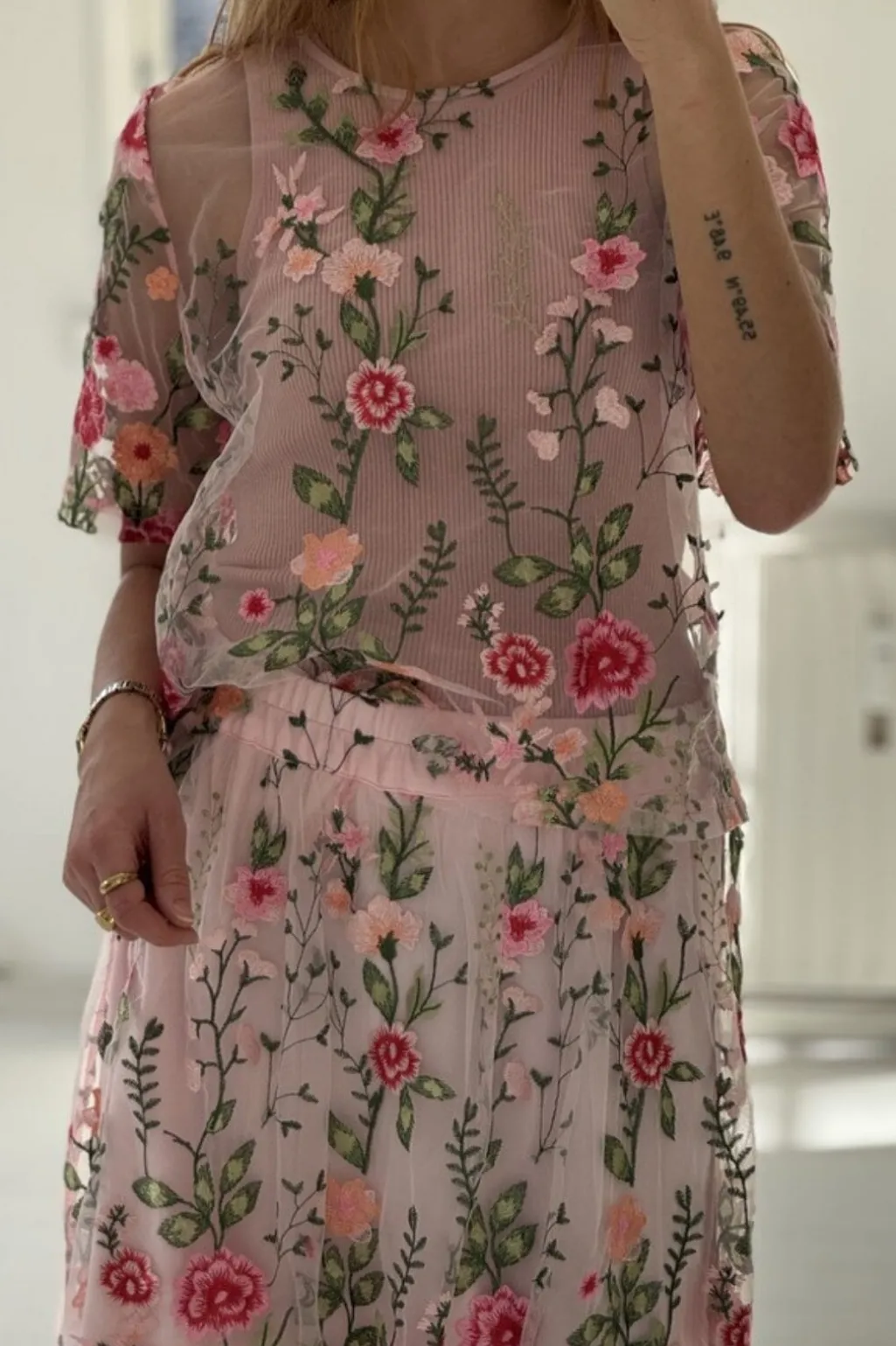Avfuschia Blouse AV4594