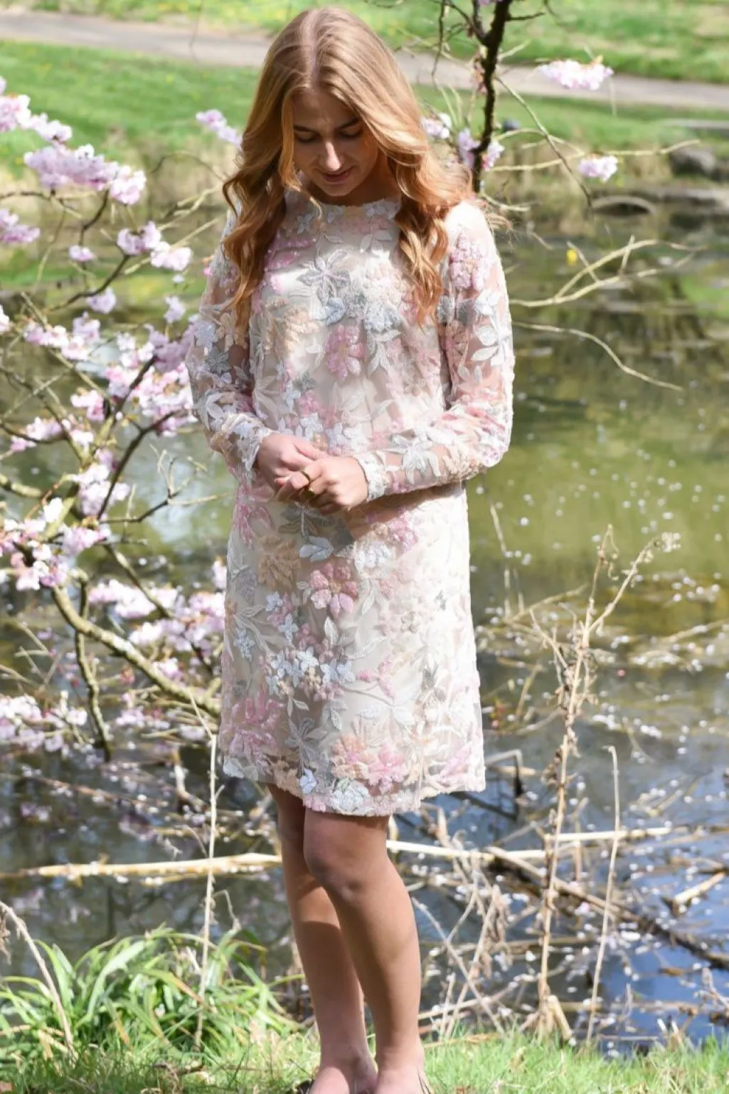 Avkaprifol Dress AV7032