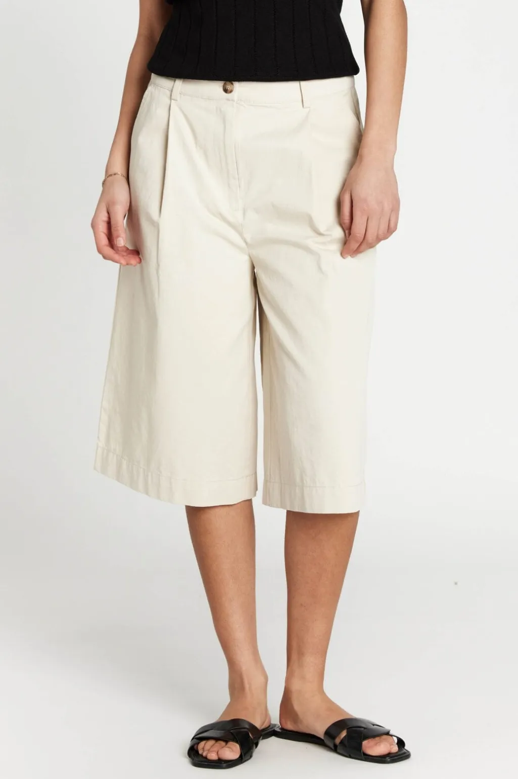 Bbthrinaxbbhannahi Shorts BBW5067