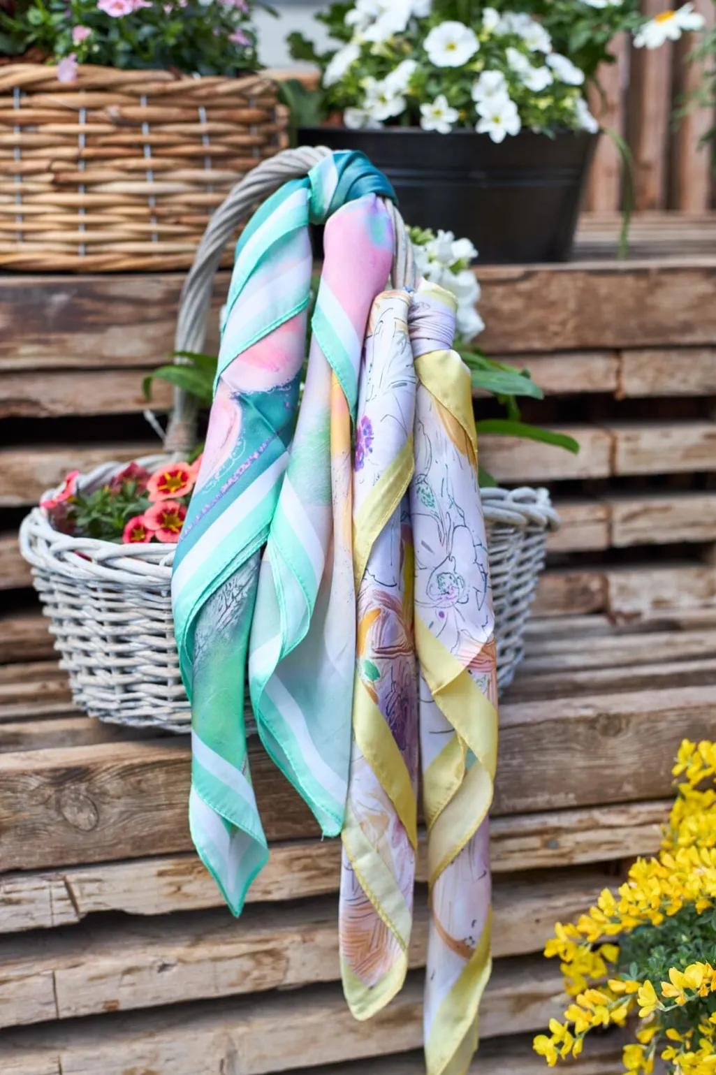 Bcpicnic Mini Scarf 3686