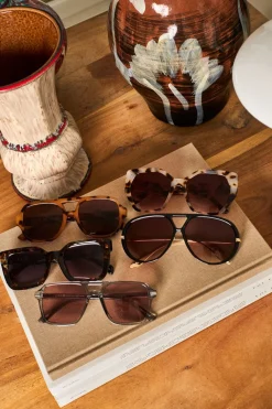 Bczamira Sunglasses 4001