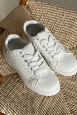 Blazalea Sneakers