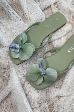 Blmorning Glory Sandals