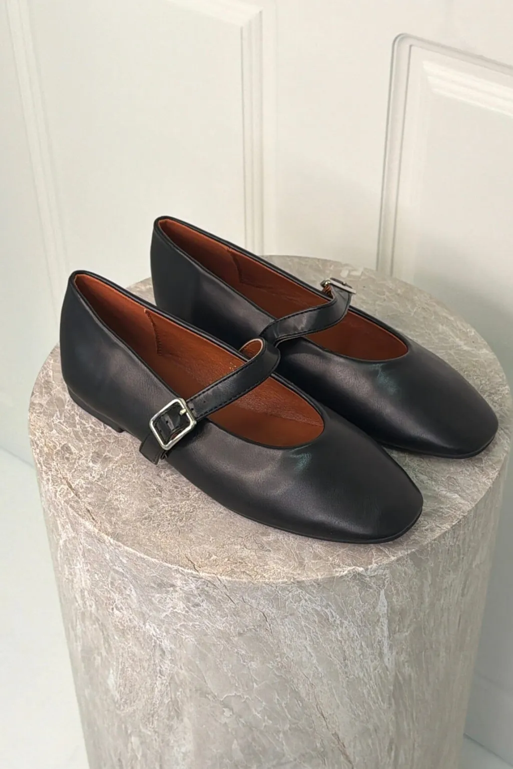 Blverbena Ballet Flats