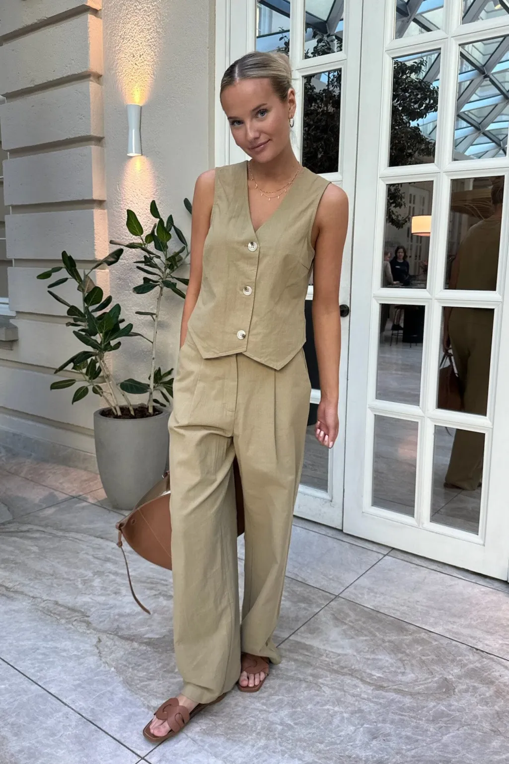 Celinaic Vest