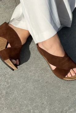 Csfrances 23 Suede CS7495