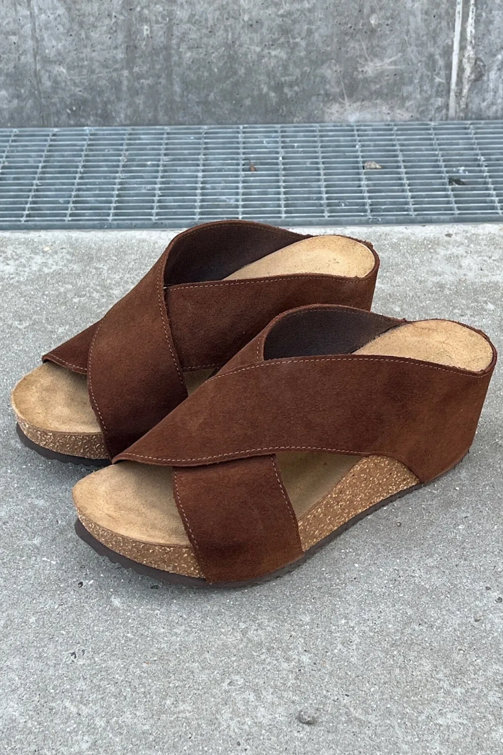 Csfrances 23 Suede CS7495