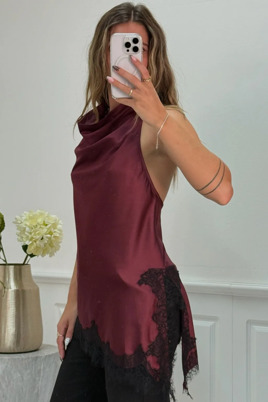 Dmhalterneck Lace
