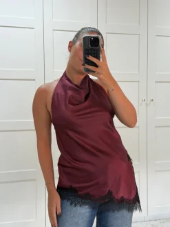 Dmhalterneck Lace