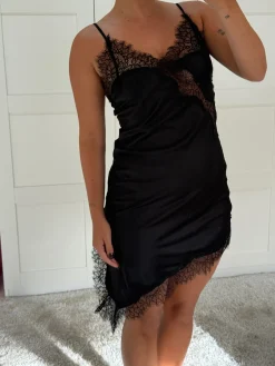 Dmlace Midi Dress