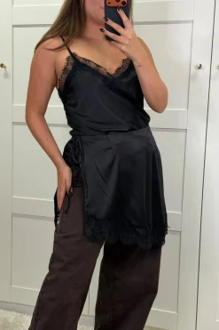 Dmlace Wrap Skirt