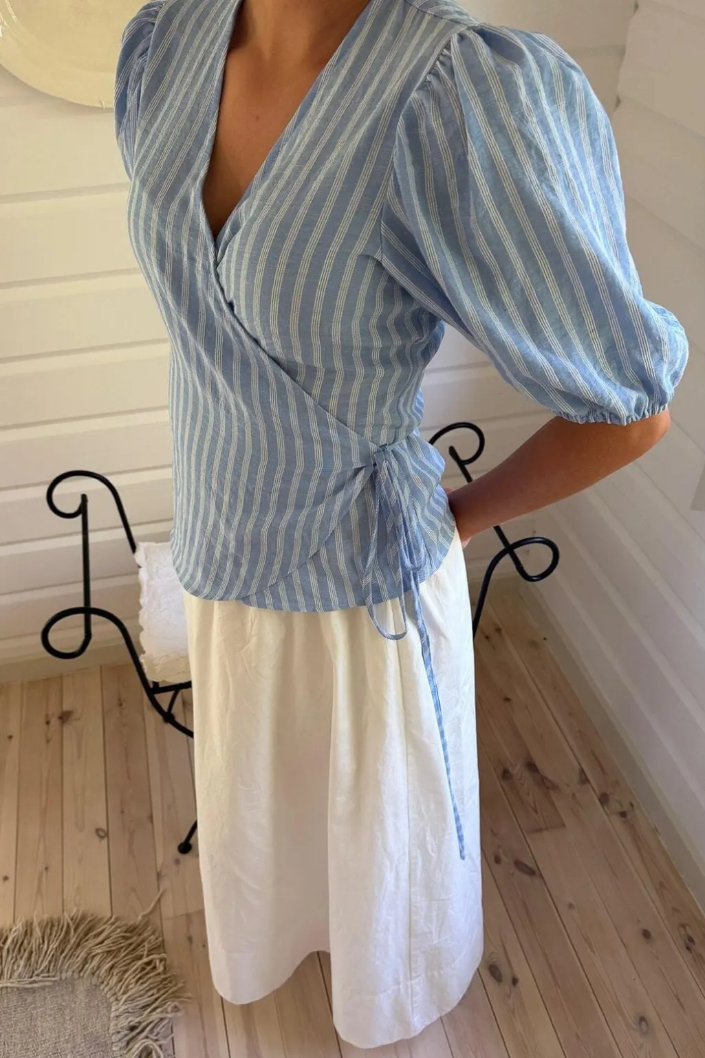 Ellaic Wrap Top A25230
