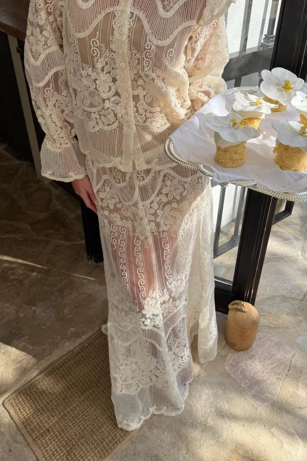 Ellinoric Lace Maxi Skirt 2565