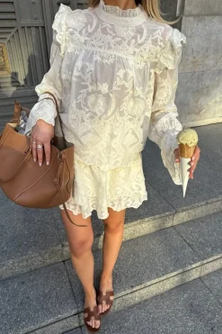 Ellinoric Lace Mini Skirt