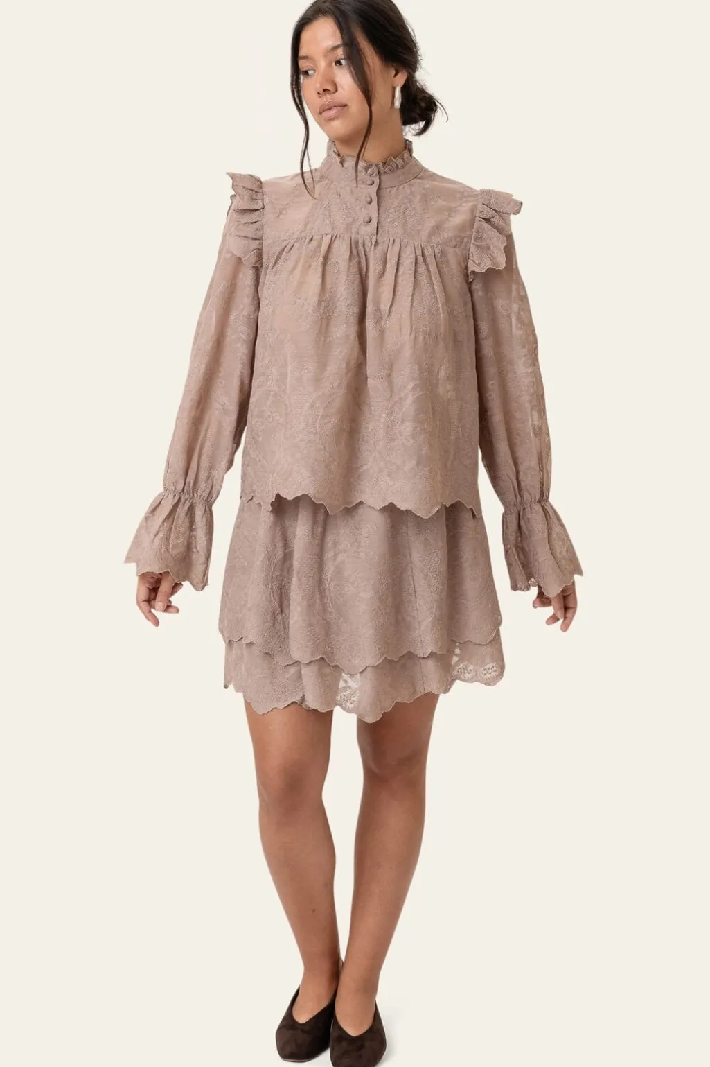 Ellinoric Lace Mini Skirt 2576