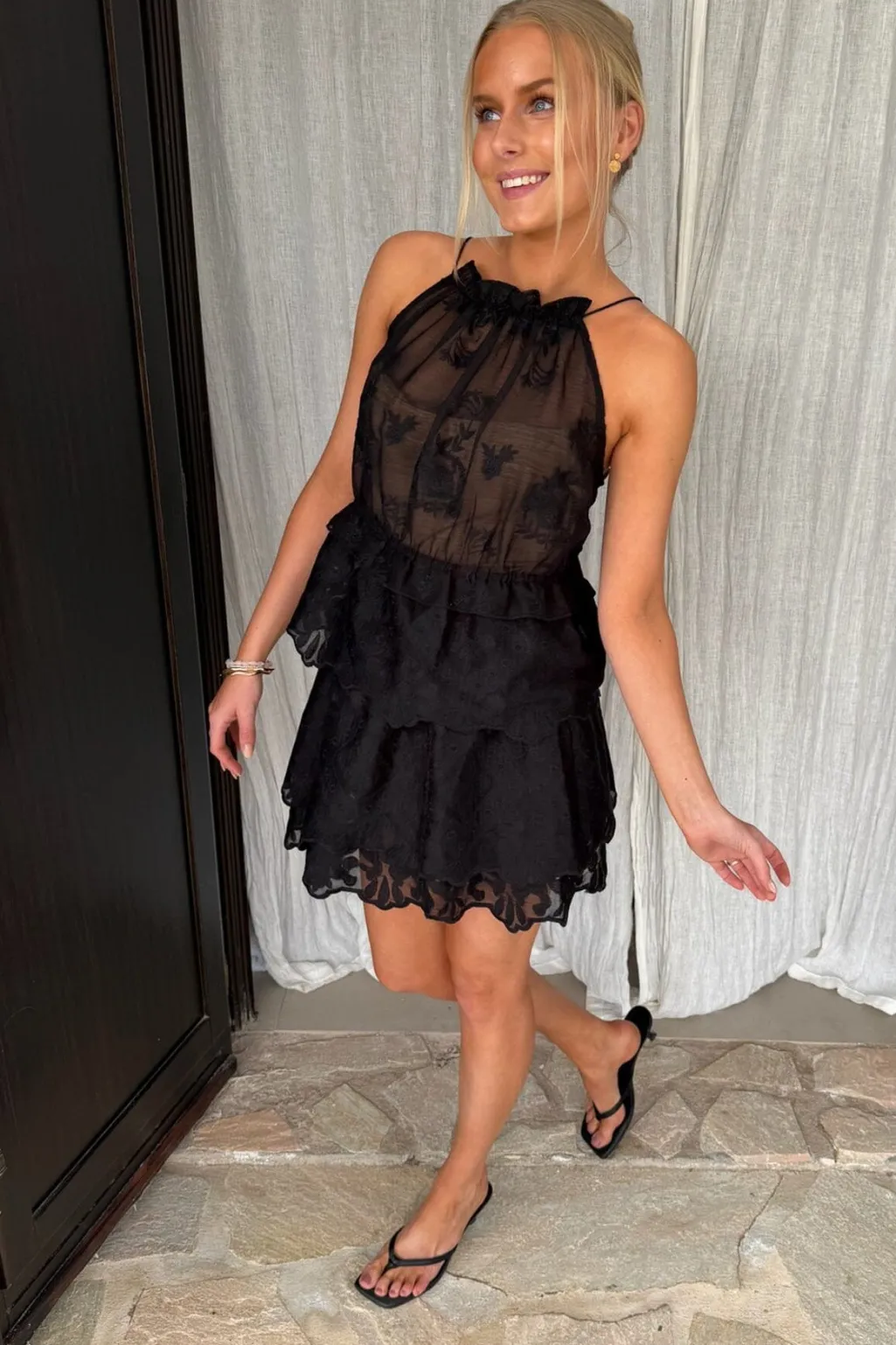 Ellinoric Lace Mini Skirt