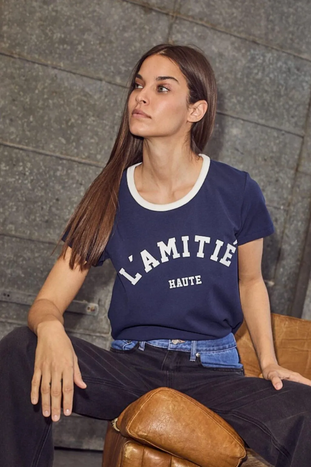 Hlaneckline Logo Tee HL10006