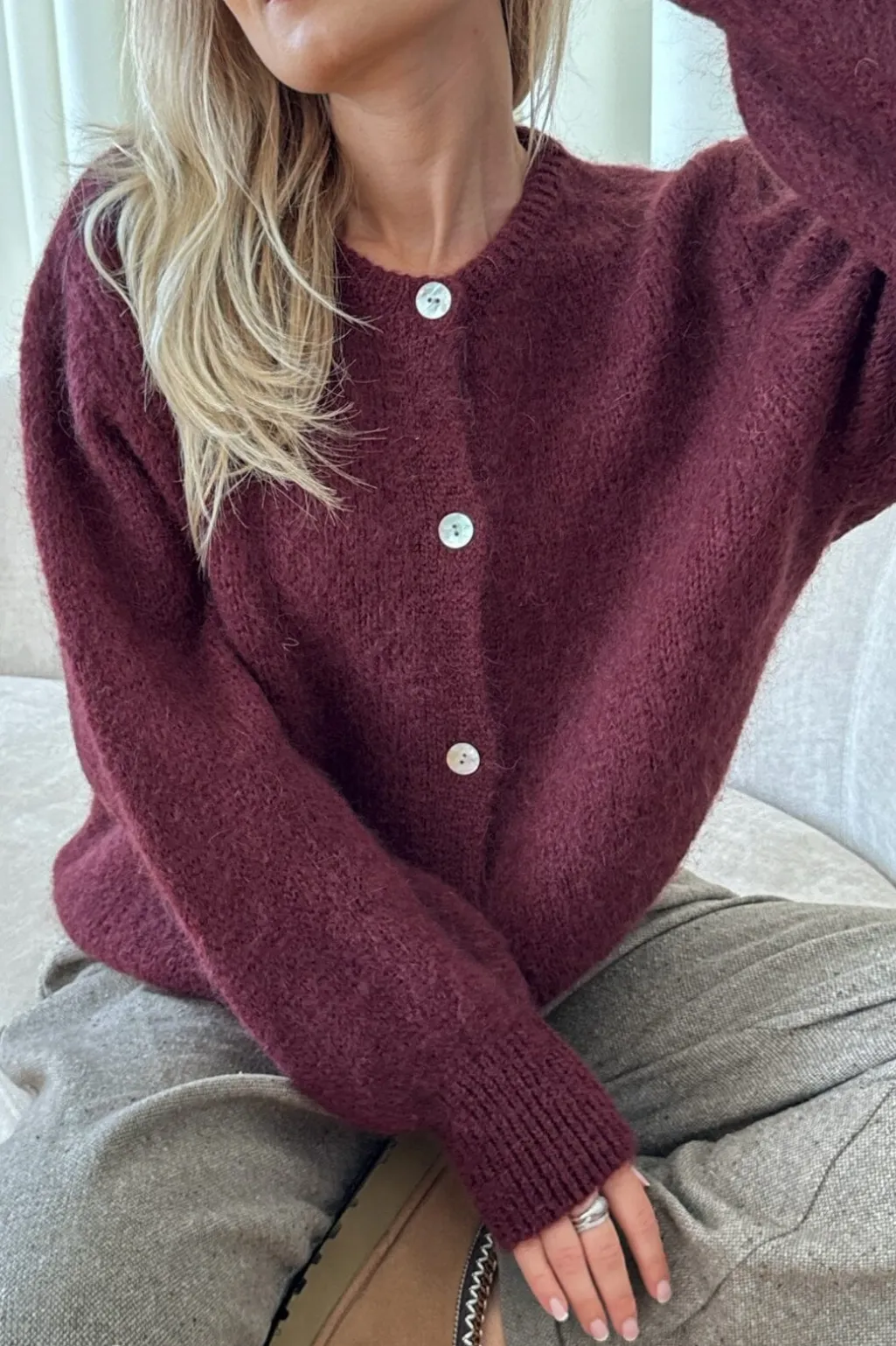Idaic Cardigan