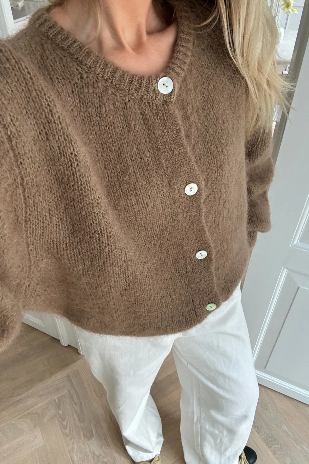 Idaic Cardigan