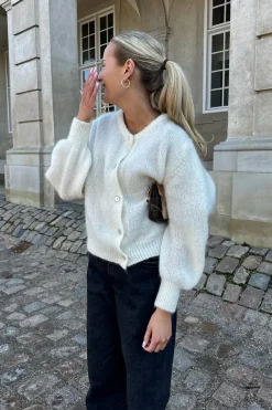 Idaic Cardigan