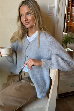 Idaic Cardigan