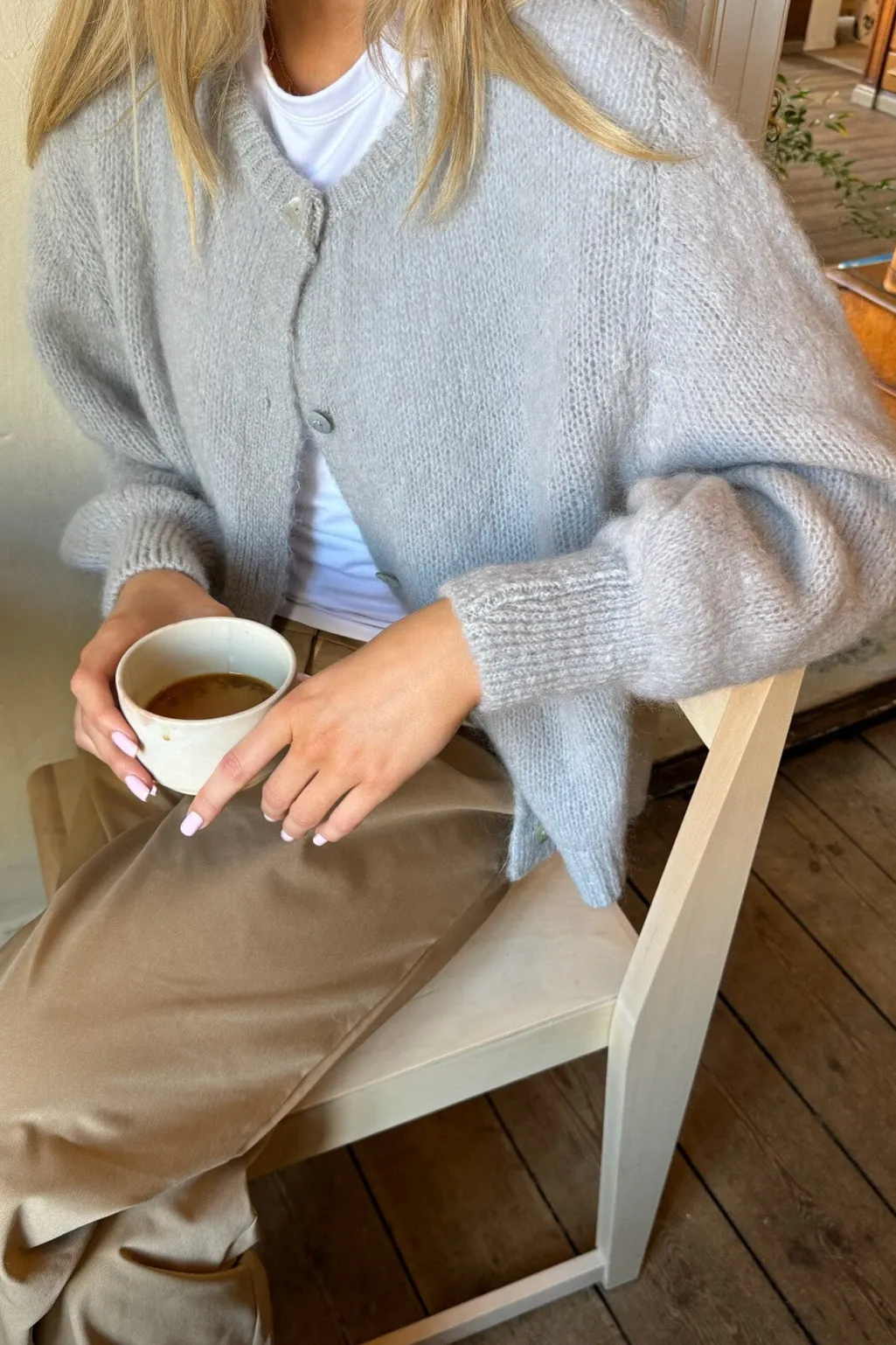 Idaic Cardigan