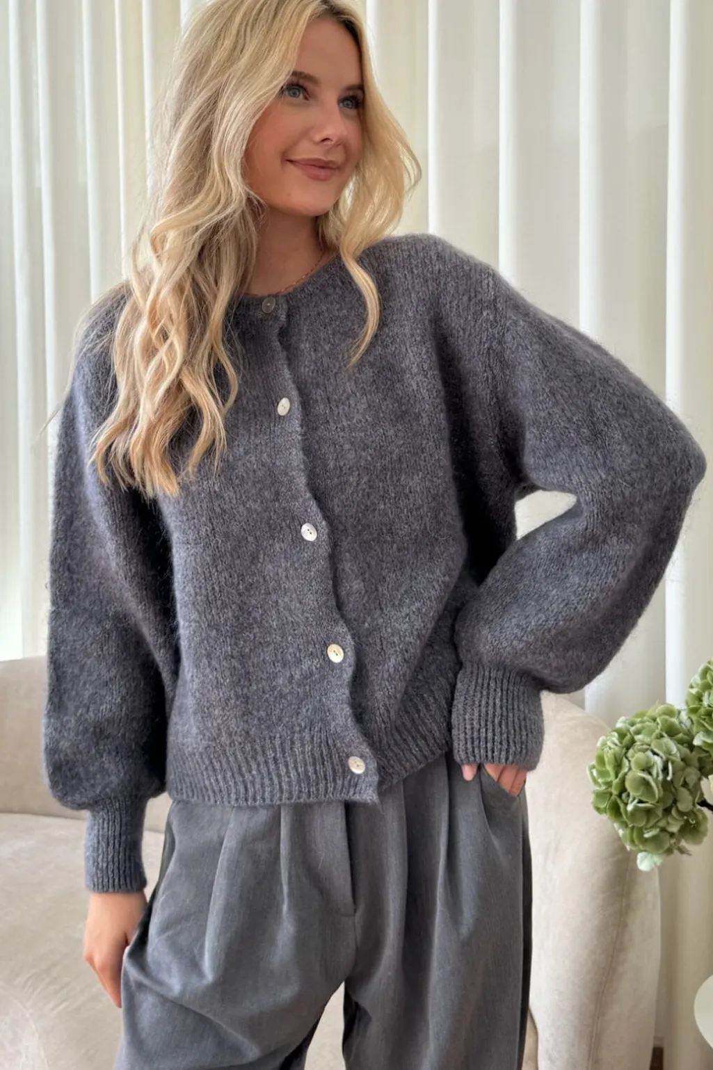 Idaic Cardigan 5219