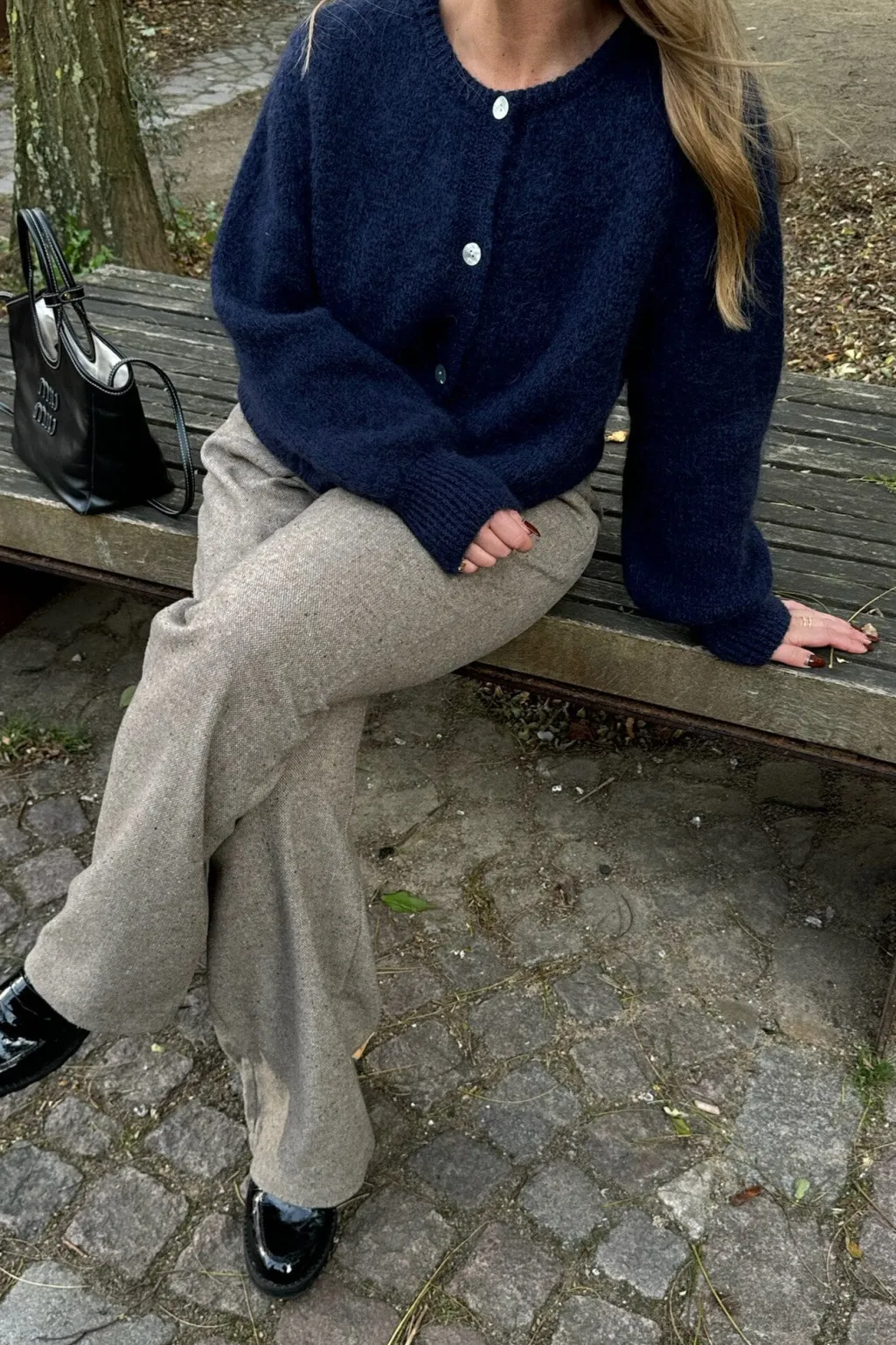Idaic Cardigan