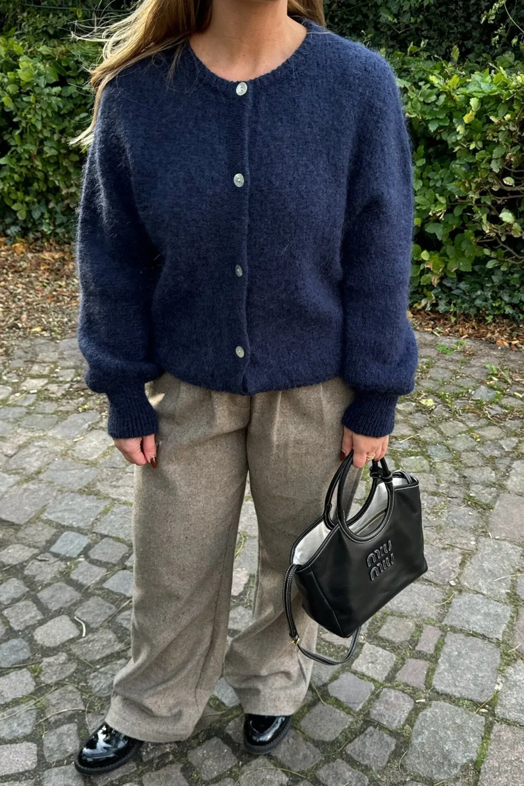 Idaic Cardigan