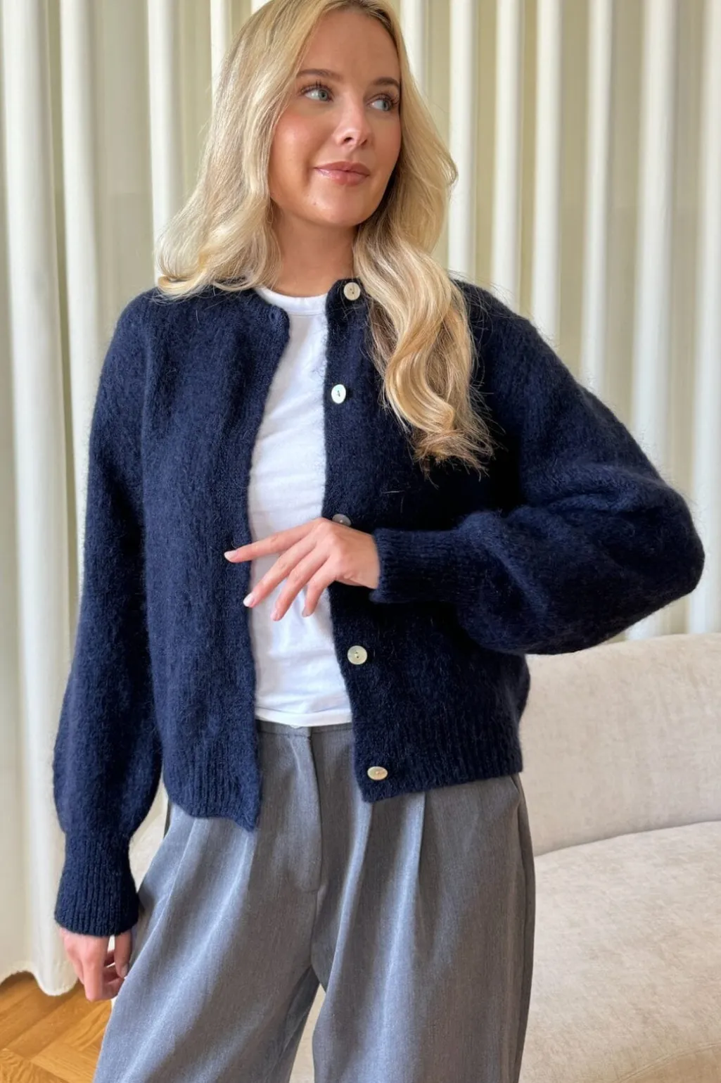 Idaic Cardigan