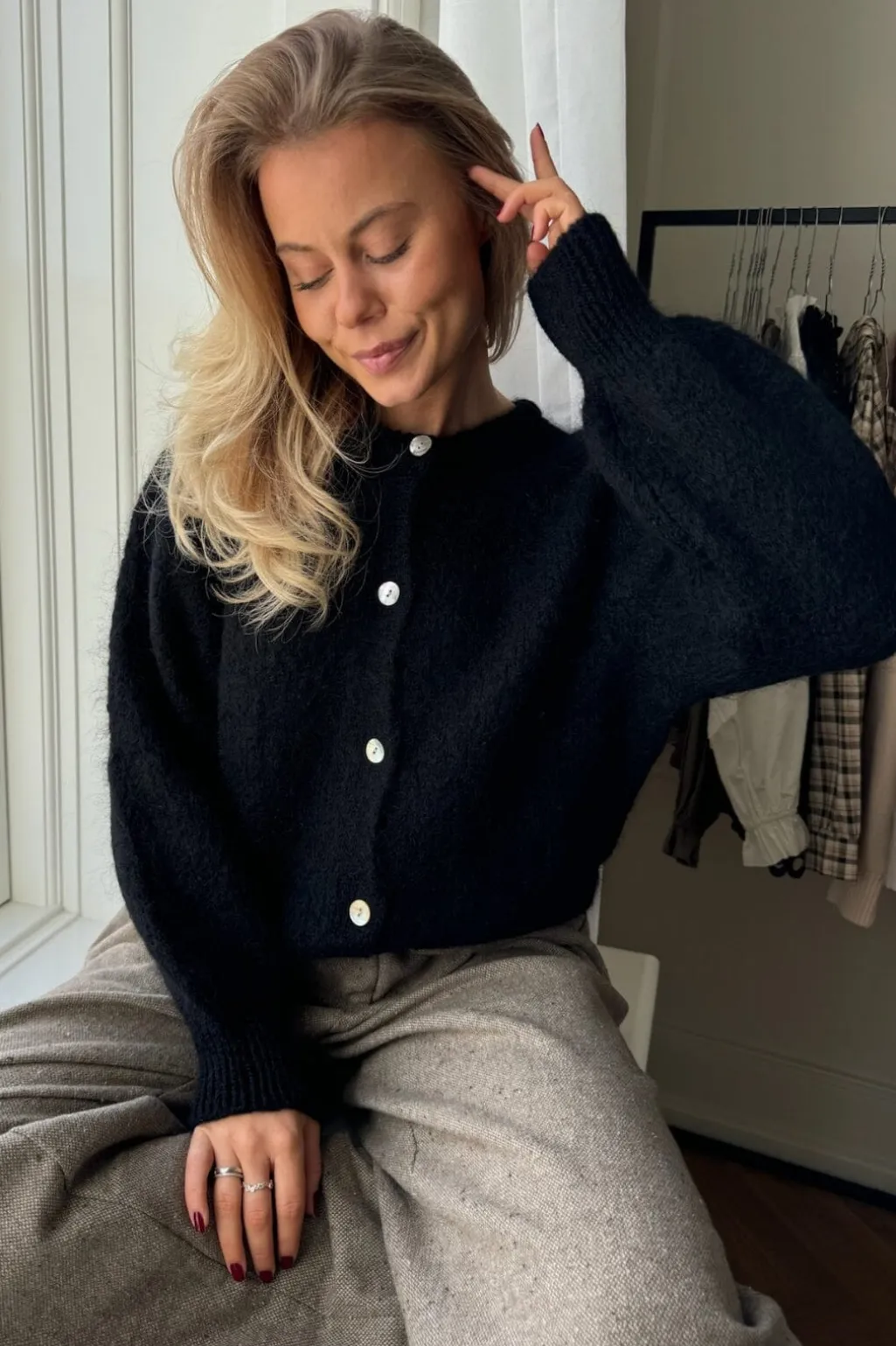 Idaic Cardigan