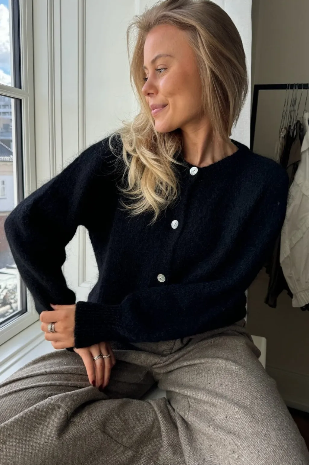 Idaic Cardigan