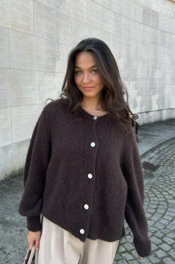 Idaic Cardigan