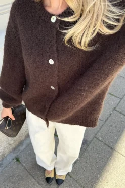 Idaic Cardigan