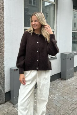 Idaic Cardigan