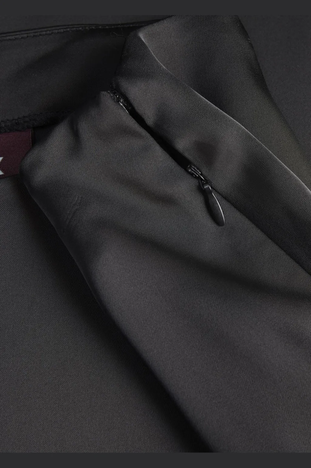 Jxvima Satin Asymmetric Skirt Ln