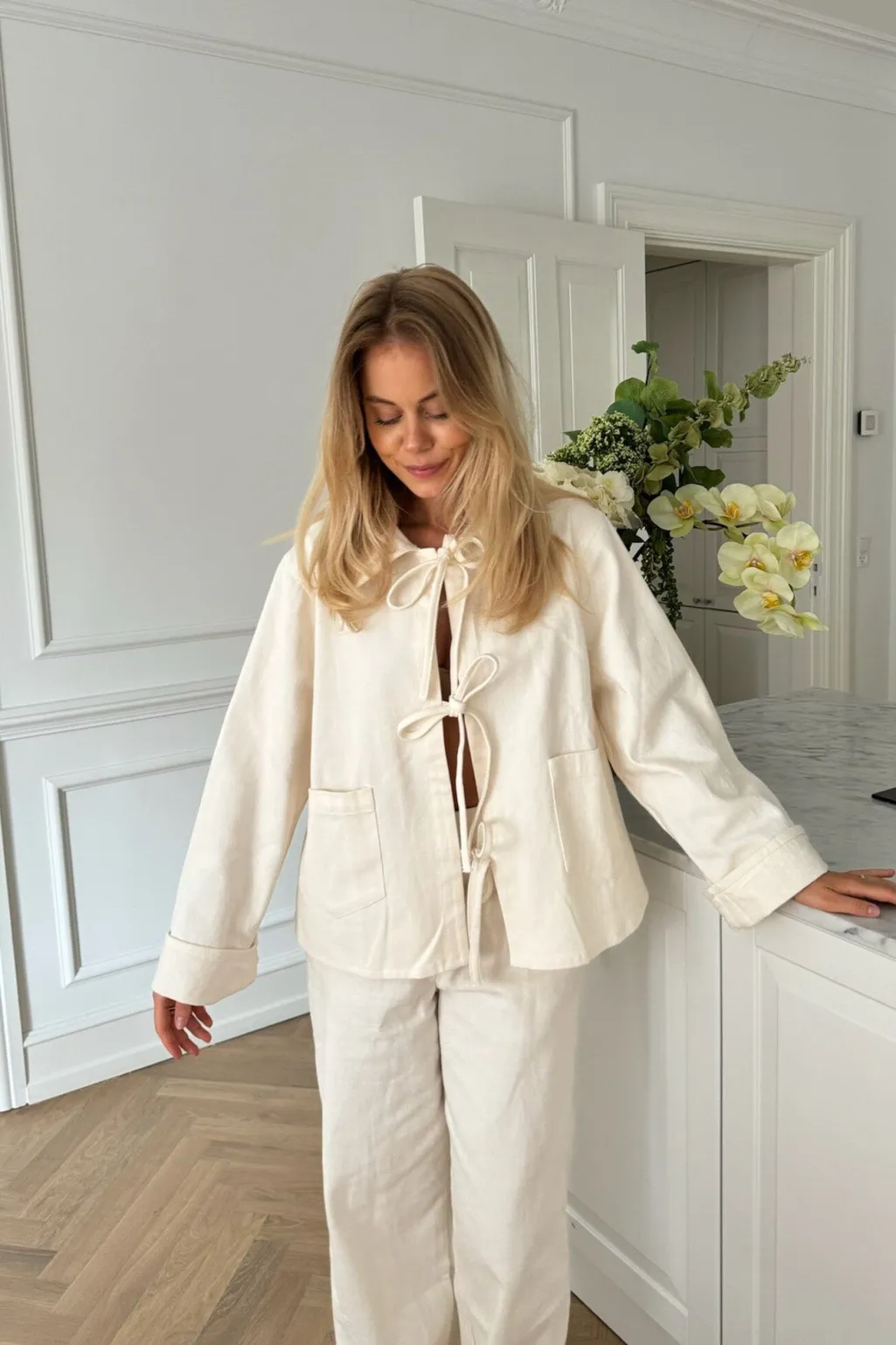 Karlaic Tie Top