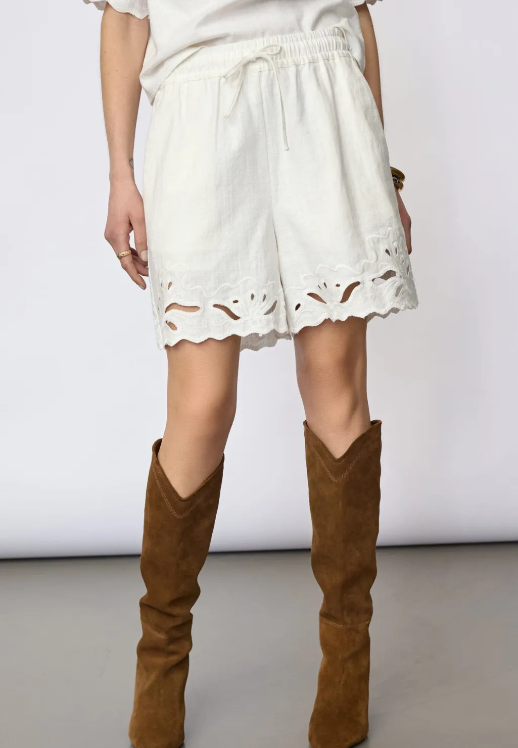 Litacc Linen Emb Shorts 41196