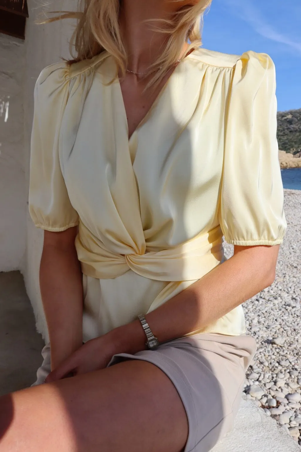 Lttiki Ss Twist Blouse 22205